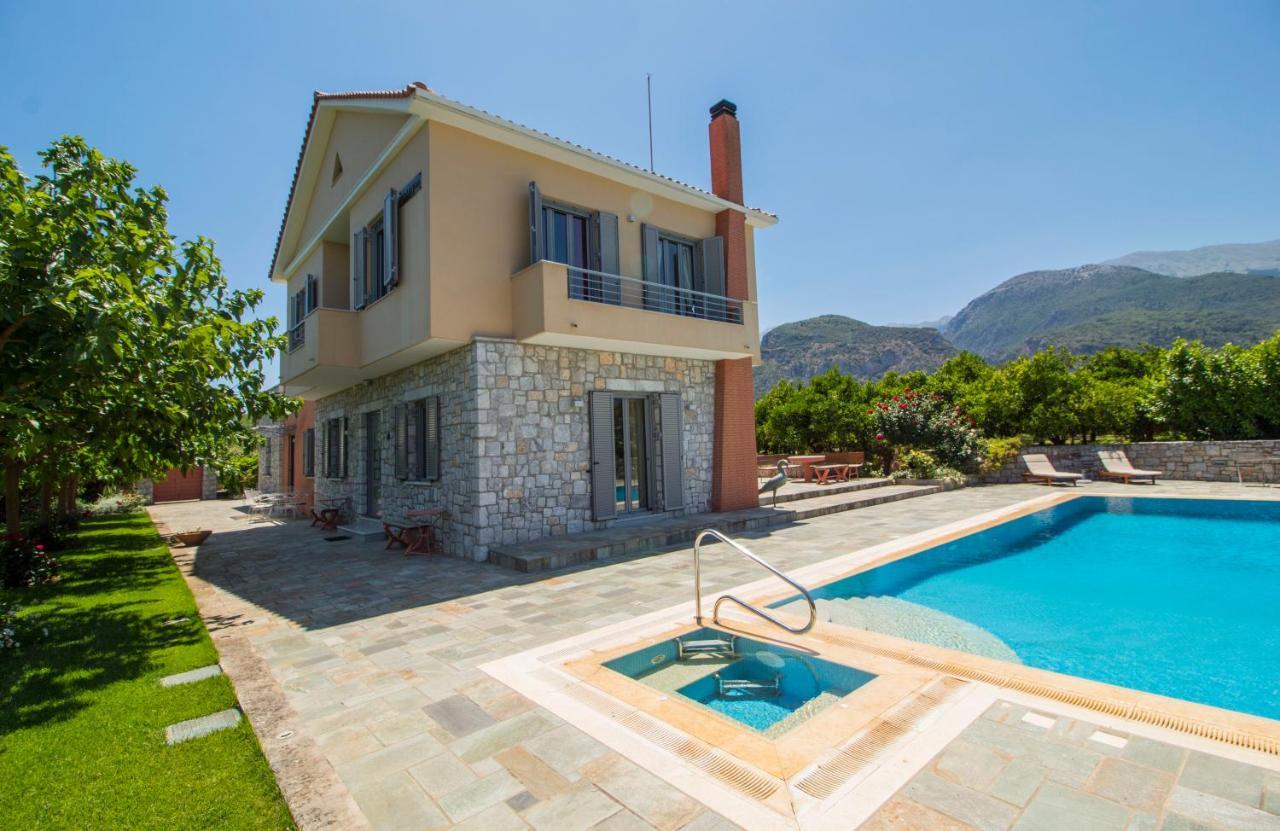 Rodoula In Mystras *